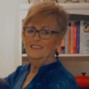 Meet your Posher, Jenny